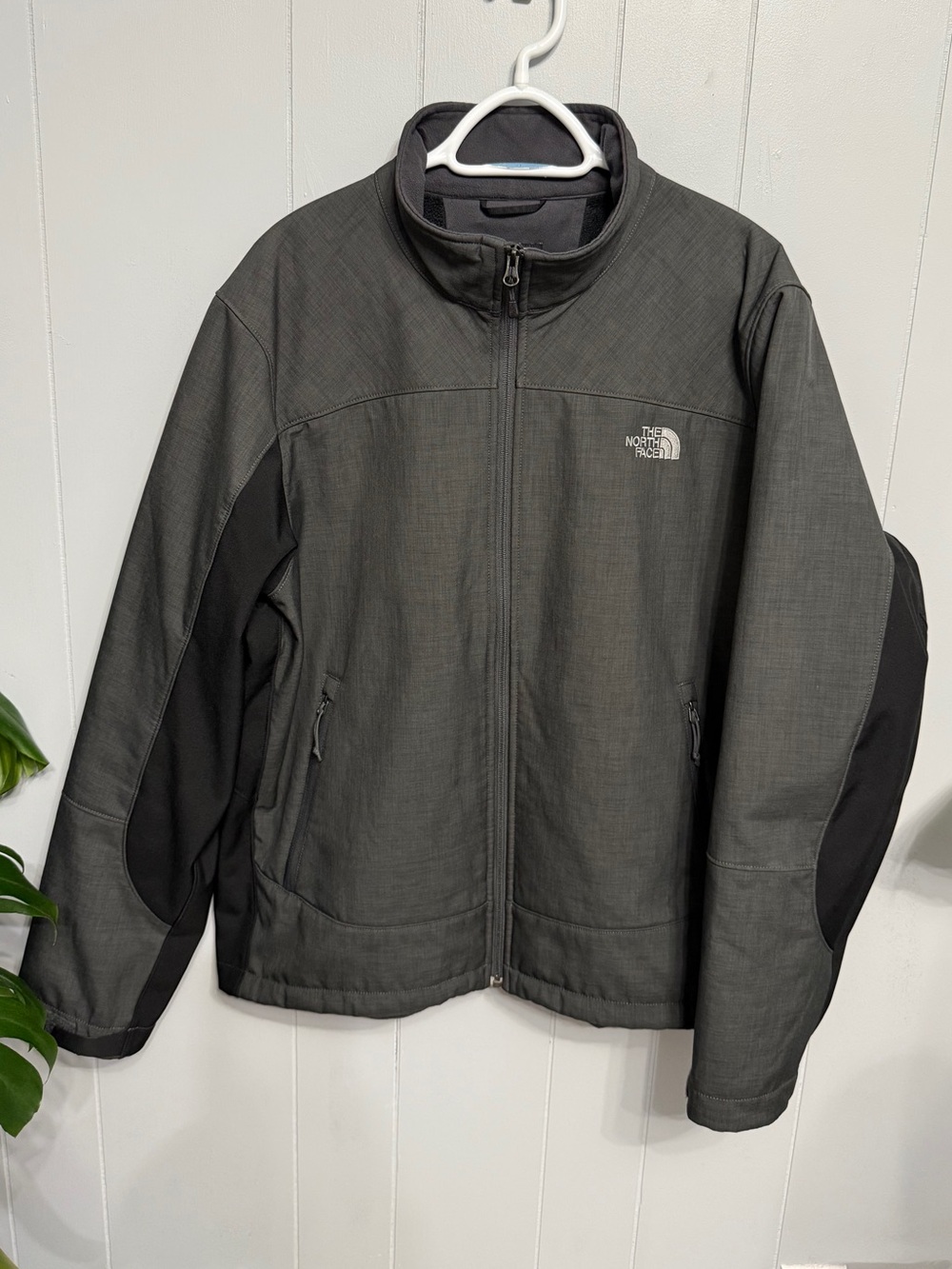 The North Face Men's Charcoal Gray Performance Jacket with Black trim & Lining